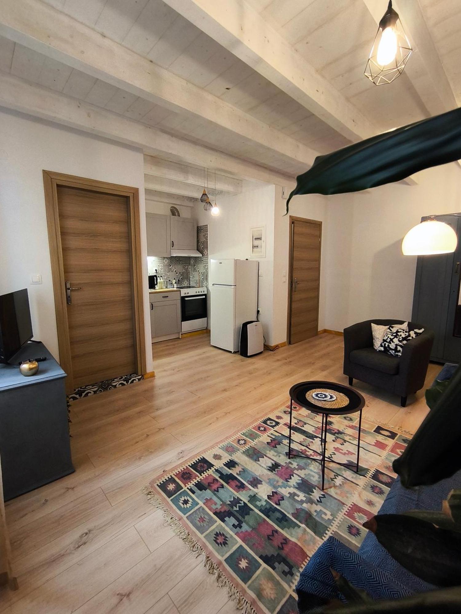 Dafnis Apartment Corfu Town Bagian luar foto