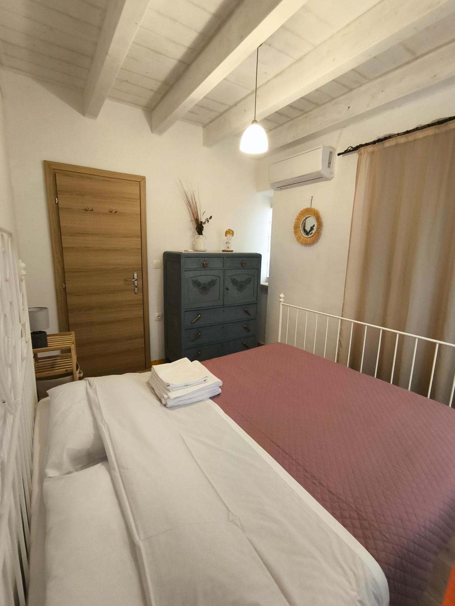 Dafnis Apartment Corfu Town Bagian luar foto